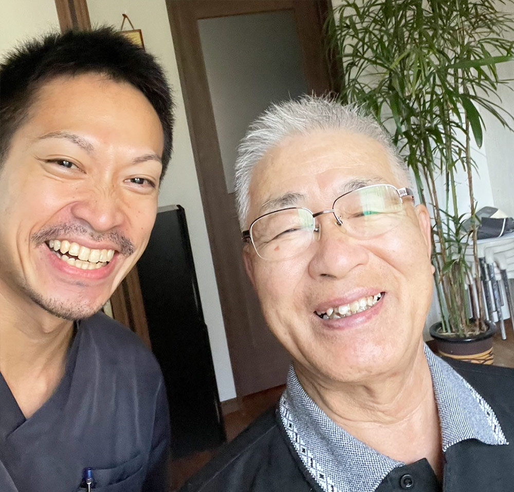 訪問マッサージ　患者様とのお写真